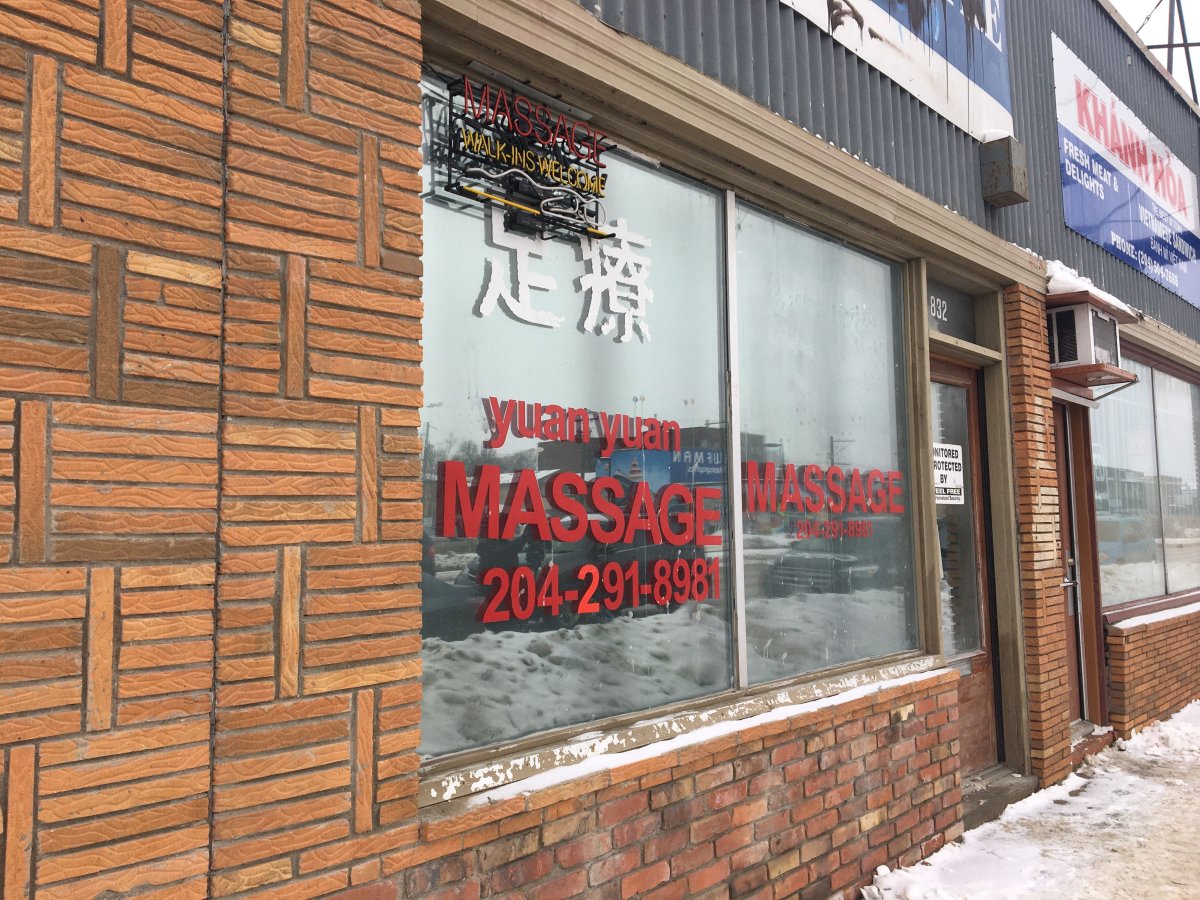 2 nabbed in raid at Winnipeg massage parlour - Winnipeg | Globalnews.ca