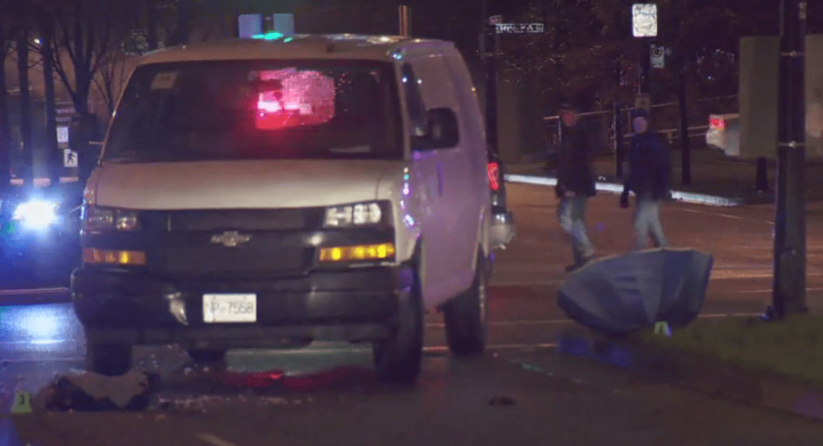 Pedestrians struck in downtown Vancouver - image
