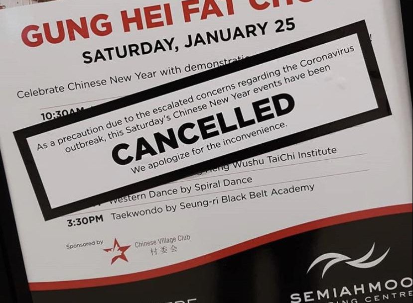 A view of the notice telling shoppers at Semiahmoo Mall in South Surrey is cancelled due to concerns about the Wuhan coronavirus.