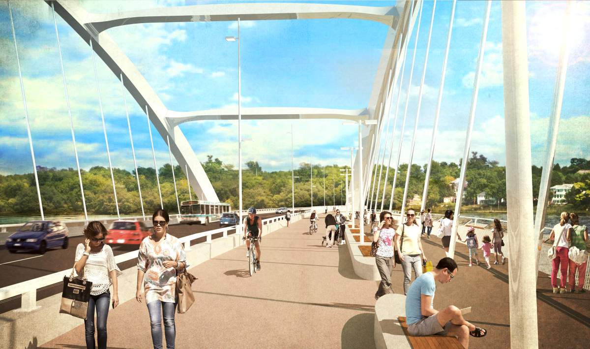 Kingston’s initial bridge design, pictured here, featured a landmark archway in the centre of the river crossing.