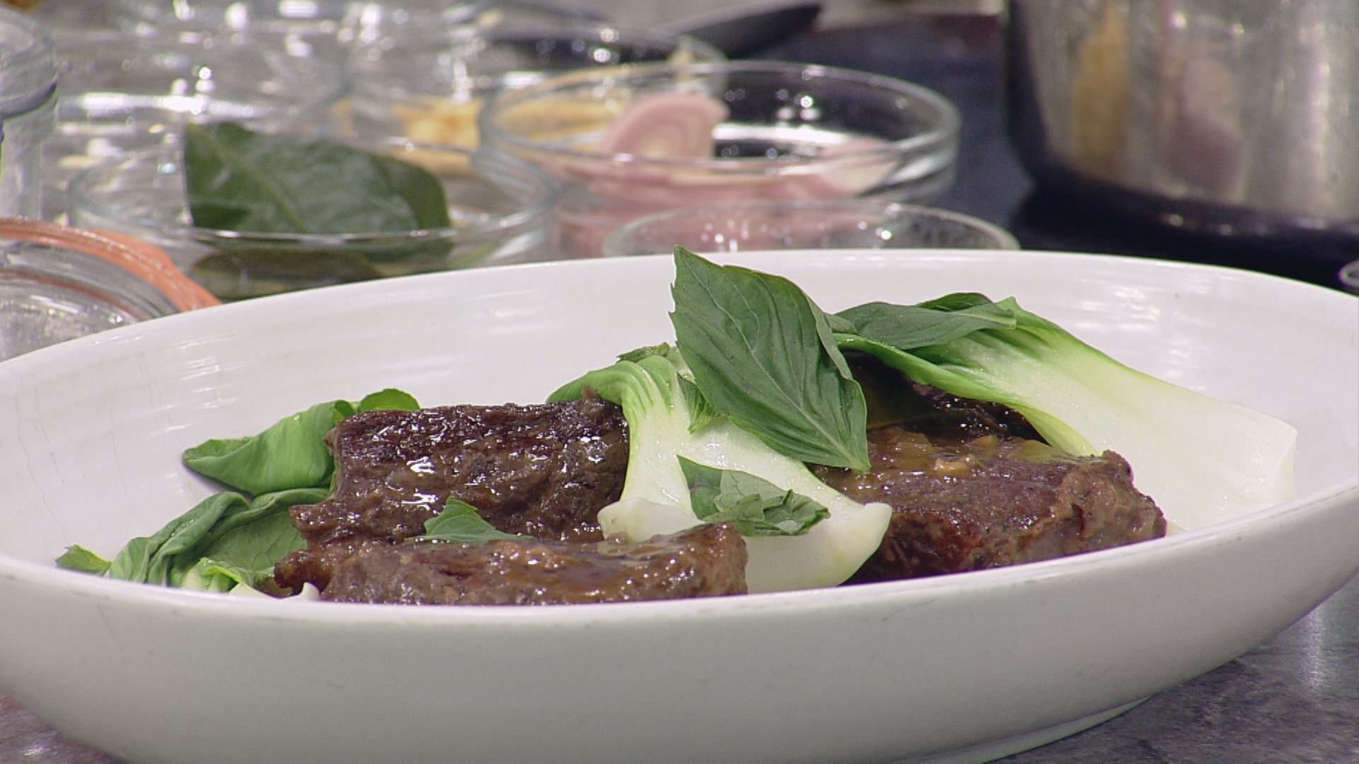 Recipe: Coconut-Lemongrass Braised Beef Short Ribs - BC | Globalnews.ca