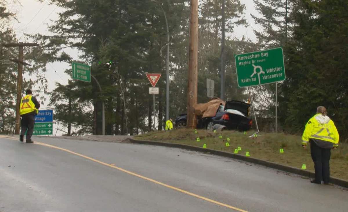 Police on scene of a fatal car crash in West Vancouver on Jan. 11, 2020.