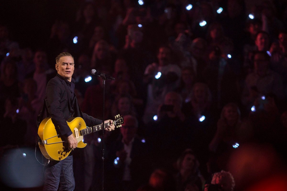 Bryan Adams performs during the Invictus Games closing ceremony in Toronto, on Saturday, September 30, 2017. THE CANADIAN PRESS/Chris Young.
