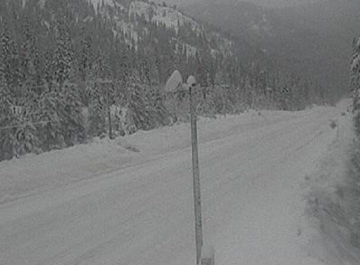 Road conditions at Allison Pass along Highway 3 on Wednesday morning. Located 10 kilometres west of Manning Park, Allison Pass has an elevation of 1,343 metres.