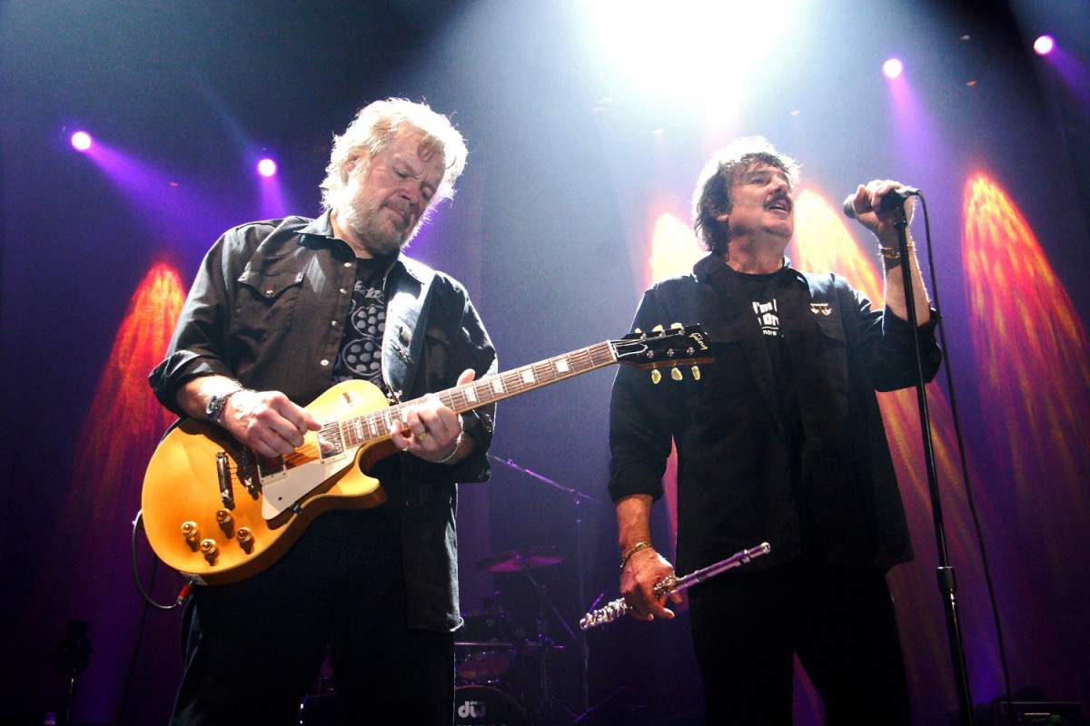 Randy Bachman and Burton Cummings will headline the Unite 150 concert marking Manitoba's 150th birthday in June.