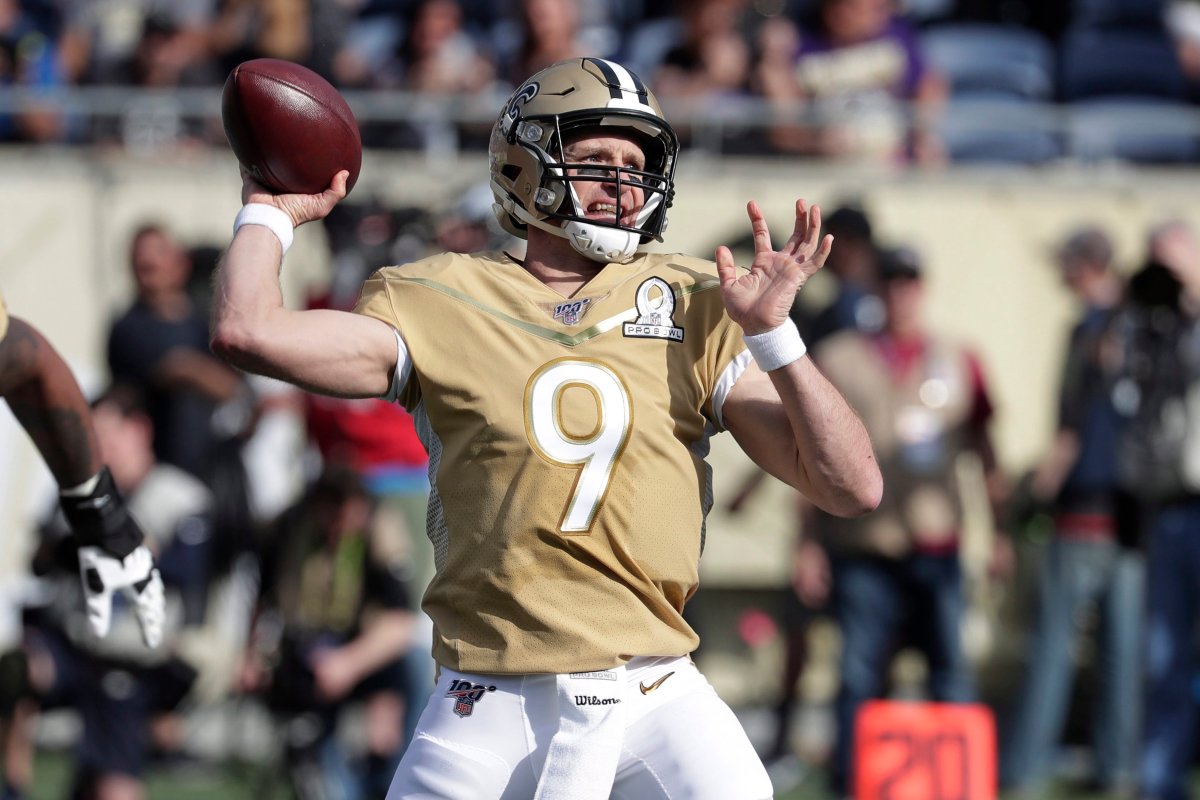 Drew Brees of the New Orleans Saints (9) looks to pass during the first half of the NFL Pro Bowl on Sunday, Jan. 26, 2020, in Orlando, Fla.