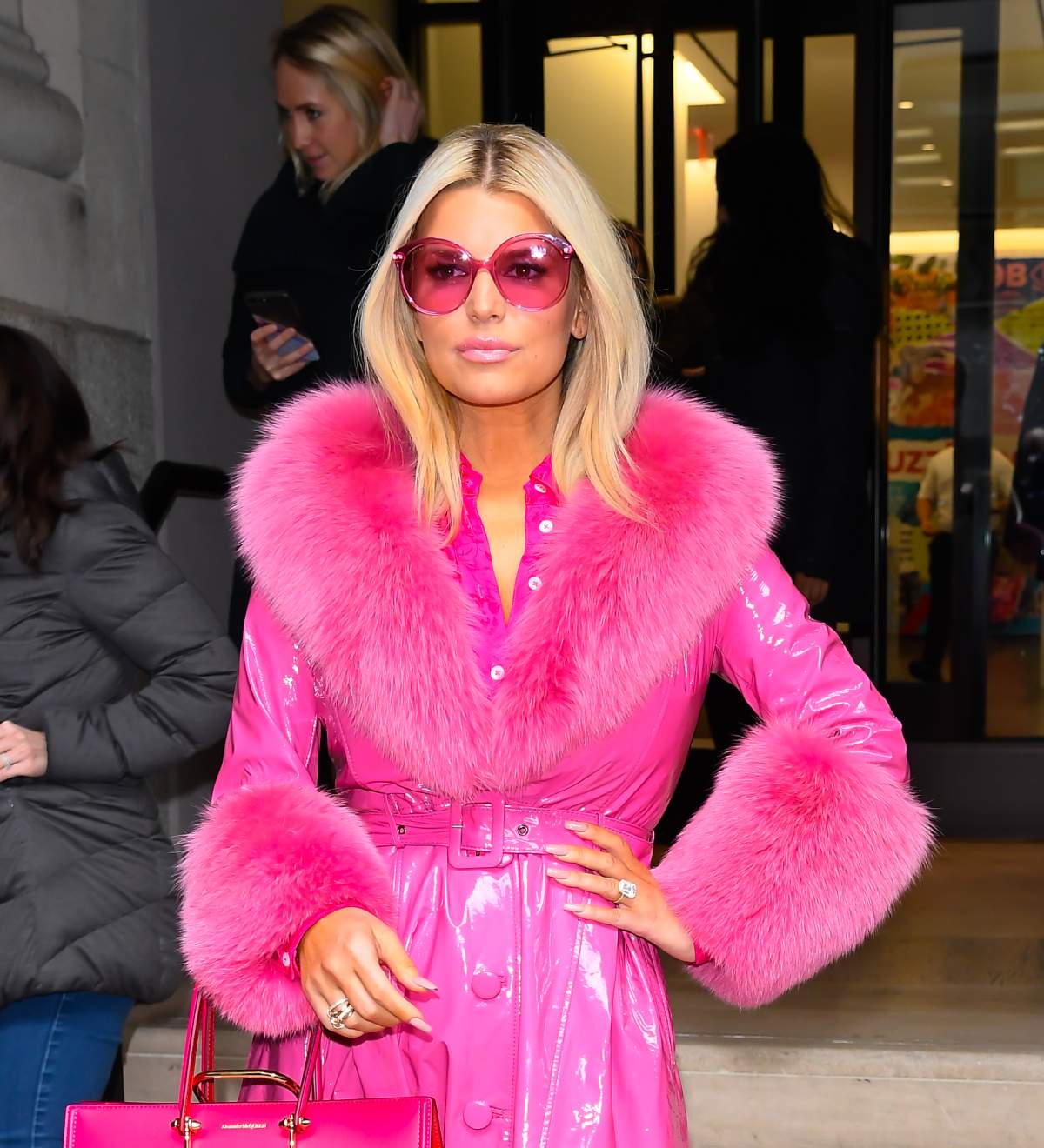 Jessica Simpson leaves BuzzFeed on Feb. 4, 2020, in New York City. (Photo by Raymond Hall/GC Images)