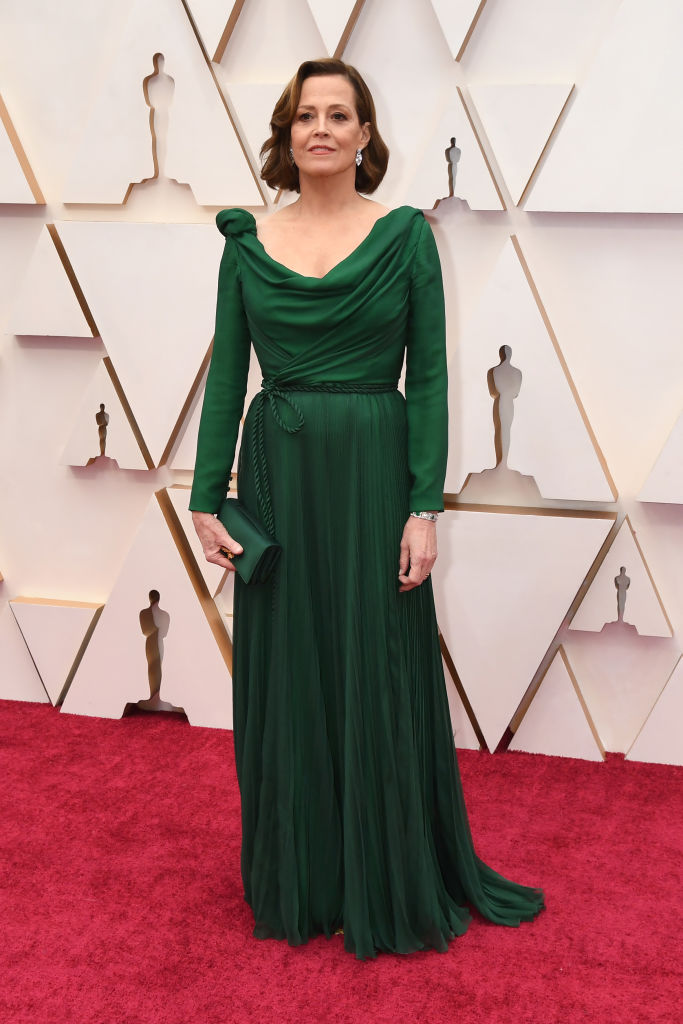 Oscars 2020: Best and worst-dressed celebrities on the red carpet - image