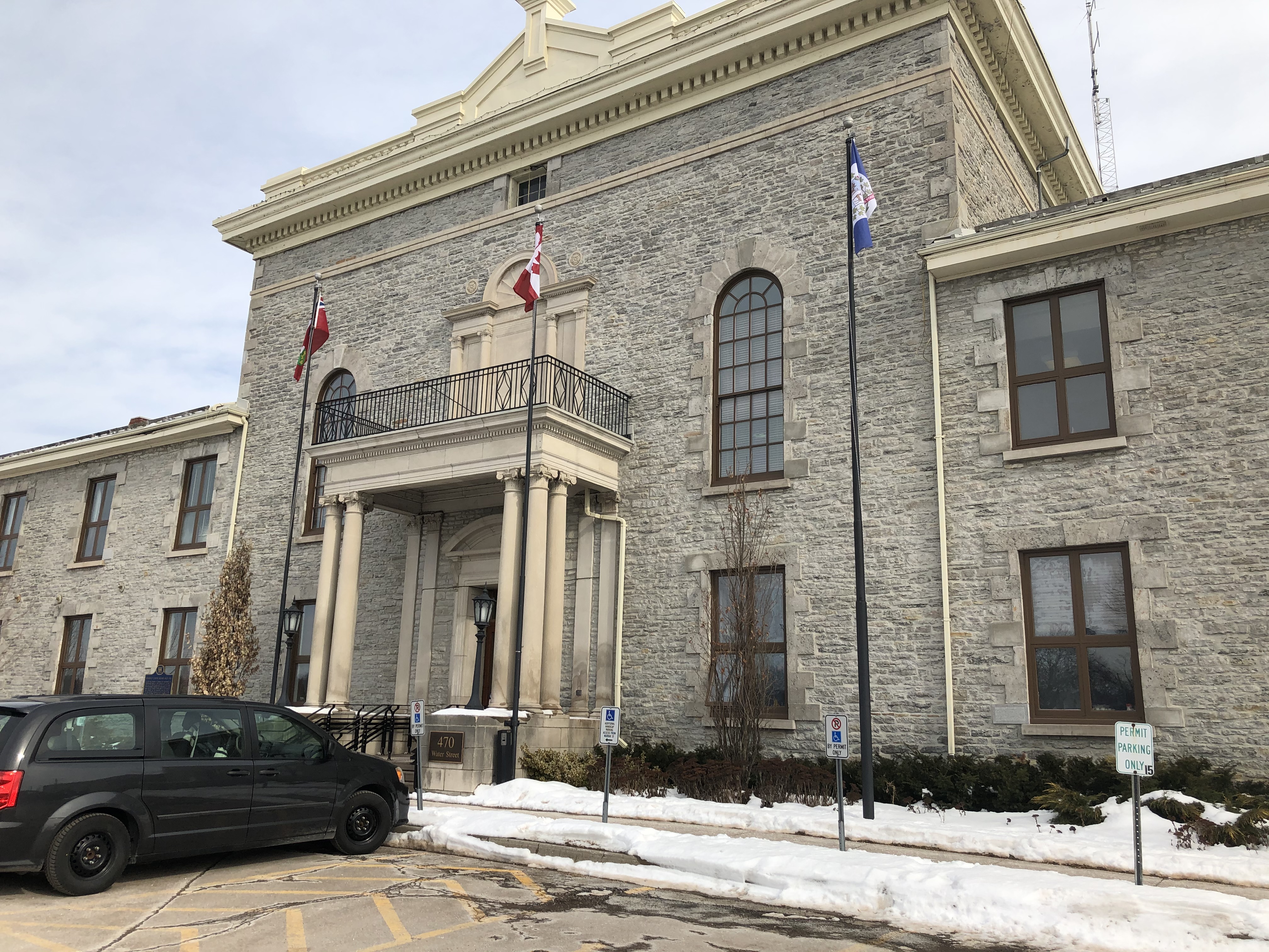 Съветът на окръг Питърбъро одобри бюджета за 2024 г с