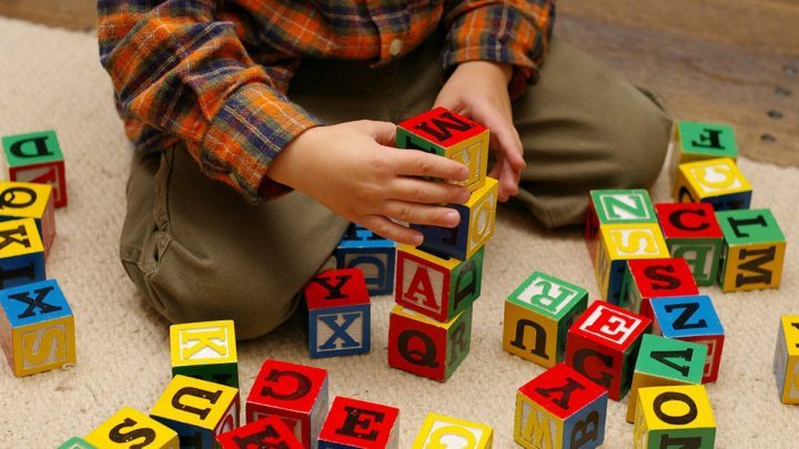 Licensed daycares and preschools in Manitoba are to close by the end of the day Friday to help fight the spread of COVID-19.