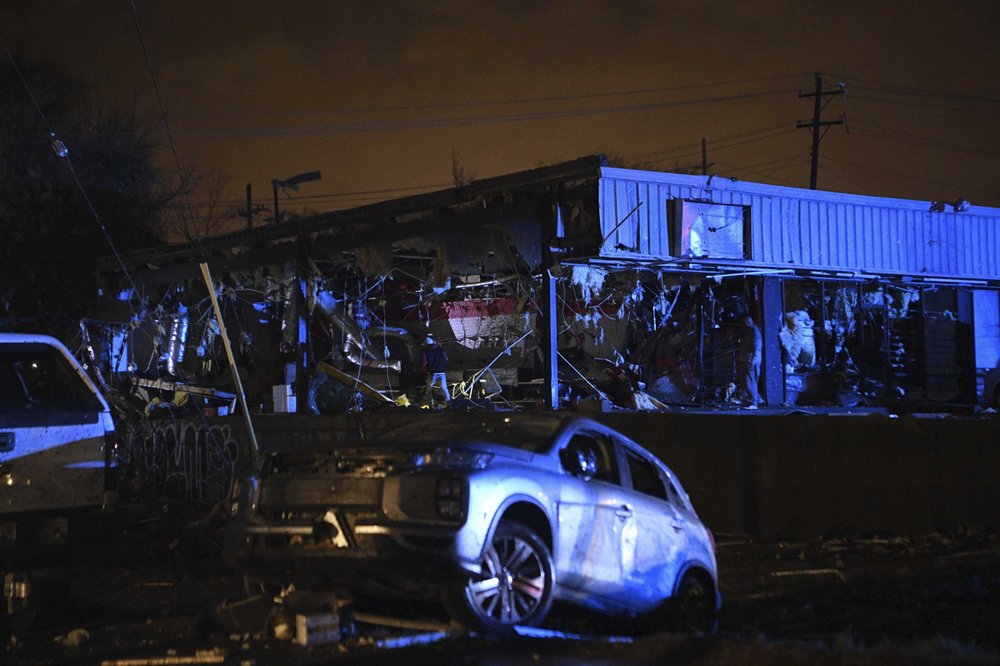 At least 24 dead as tornadoes tear through Tennessee, including Nashville - image