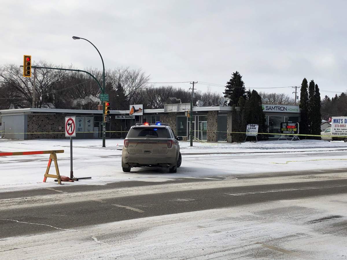 askatoon police are investigating a shooting that happened on 8th Street East on Sunday morning.