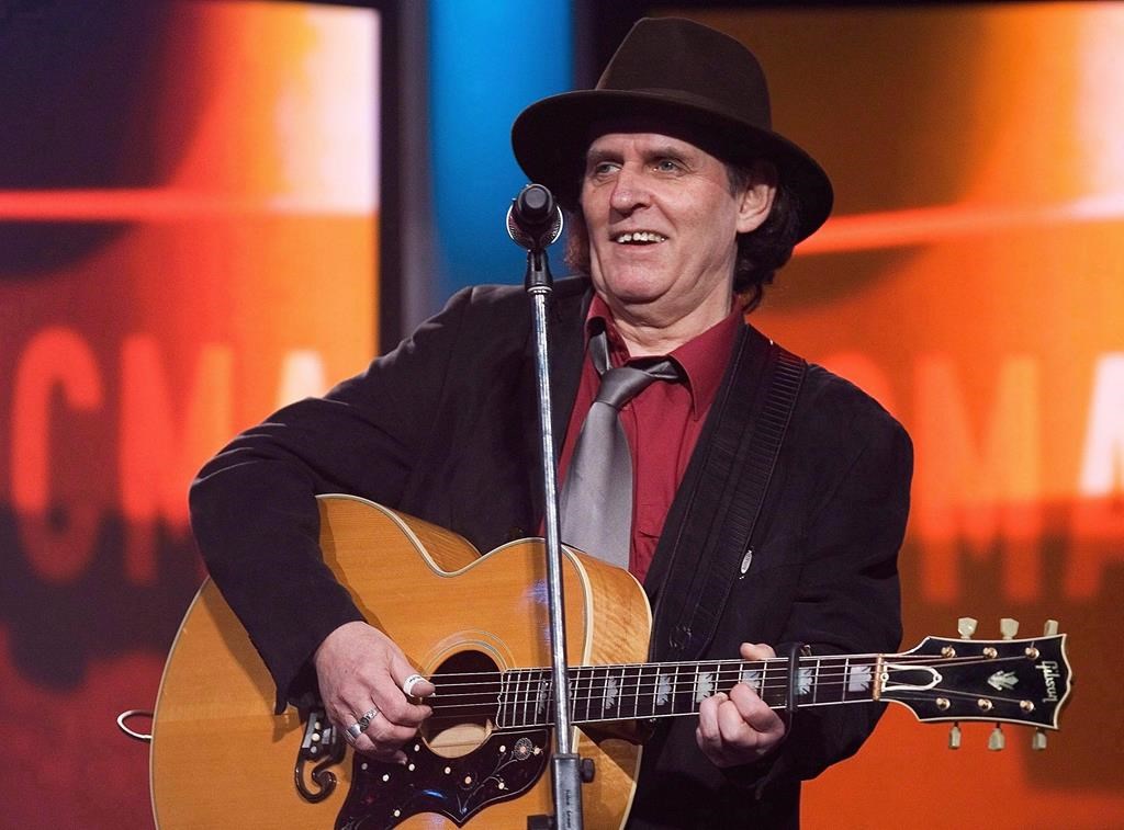 Ron Hynes performs at the dress rehearsal at the East Coast Music Awards Sunday, March 1, 2009 in Corner Brook, N.L. Acclaimed late folk musician Hynes will be inducted into the Canadian Songwriters Hall of Fame.