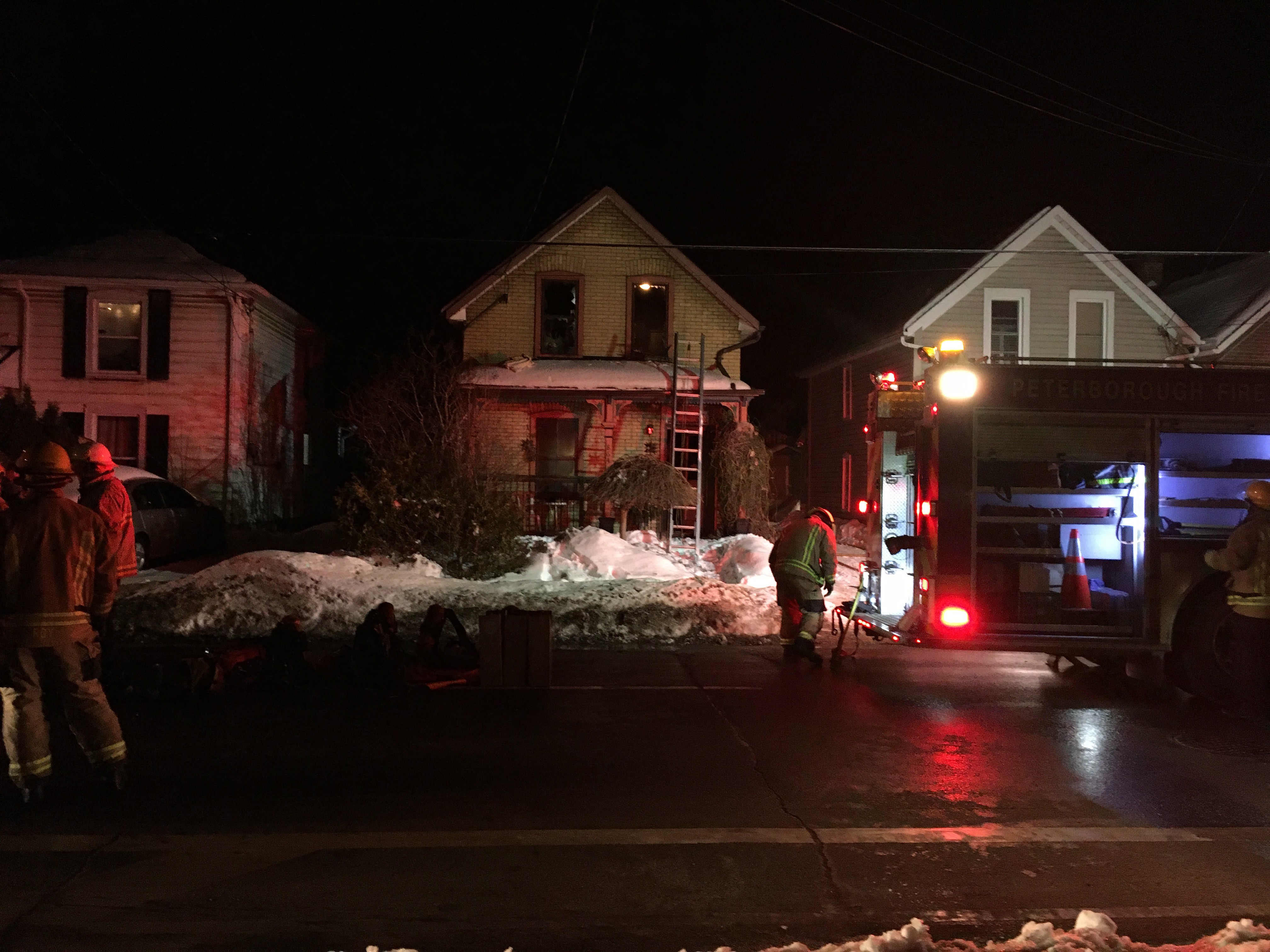 1 Person Injured In George Street House Fire In Peterborough Peterborough Globalnews Ca