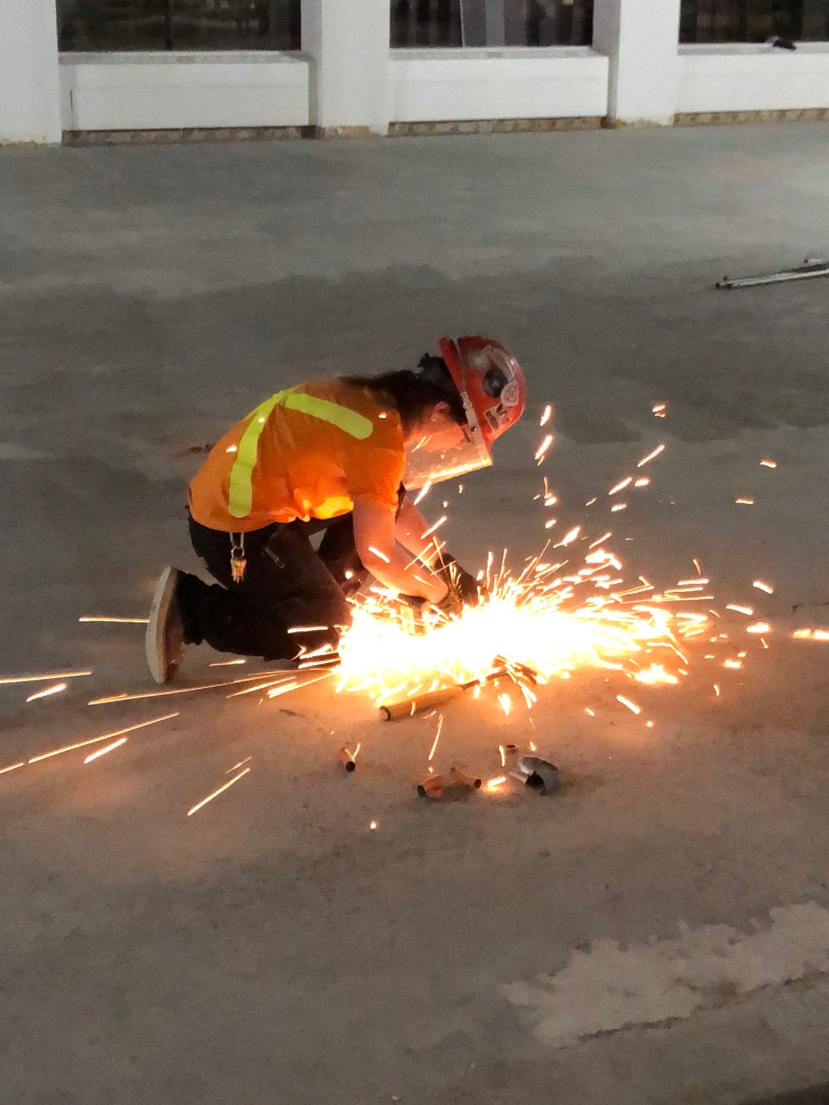 why-women-could-be-the-answer-to-canada-s-skilled-trades-shortage