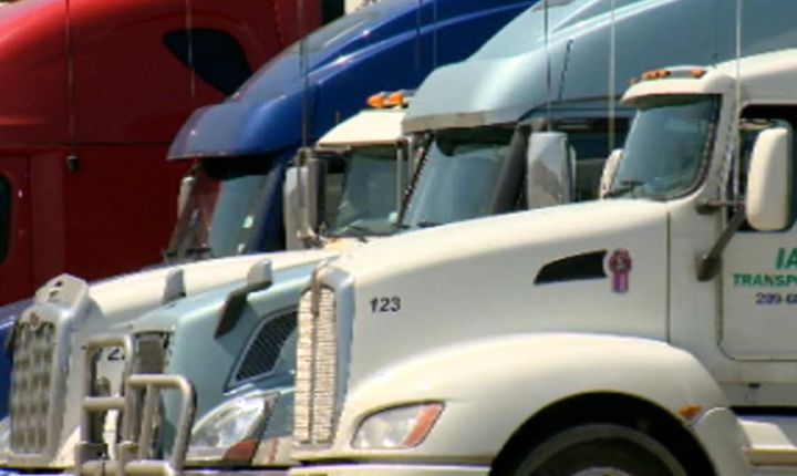 President of Fast Trucking Service gives laid off workers $50,000 worth of gift cards for groceries amid COVID-19.