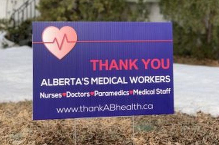 Albertans thanks medical staff during COVID-19 pandemic.