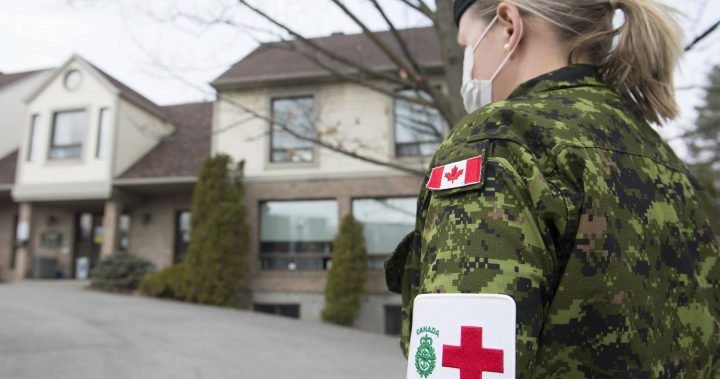 Military aid for Alberta to arrive Monday; doctors say provincial ‘fire break’ is more impactful step