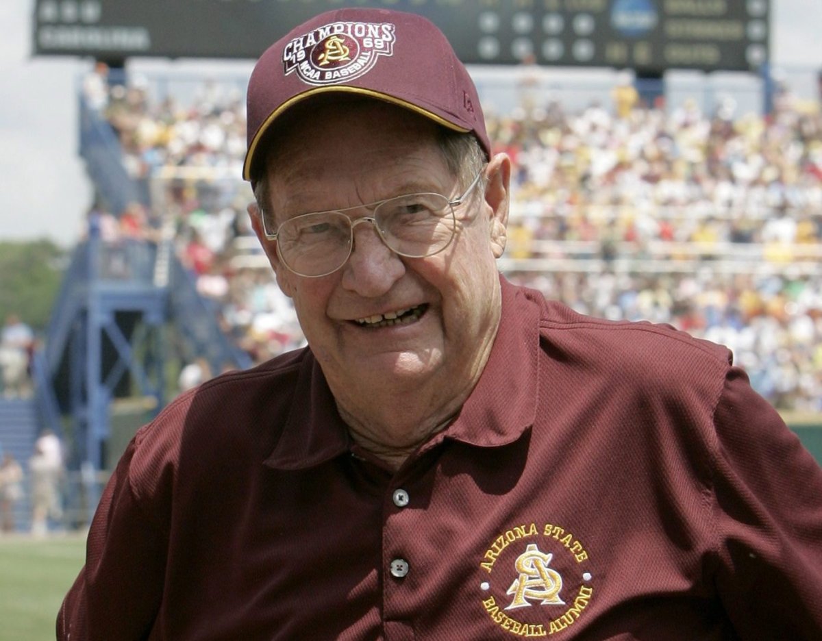 Former Arizona State coach Bobby Winkles stands by home plate at Rosenblatt Stadium in Omaha, Neb., Sunday, June 14, 2009. Coach Winkles is in Omaha for the 40th reunion of ASU's national championship team.