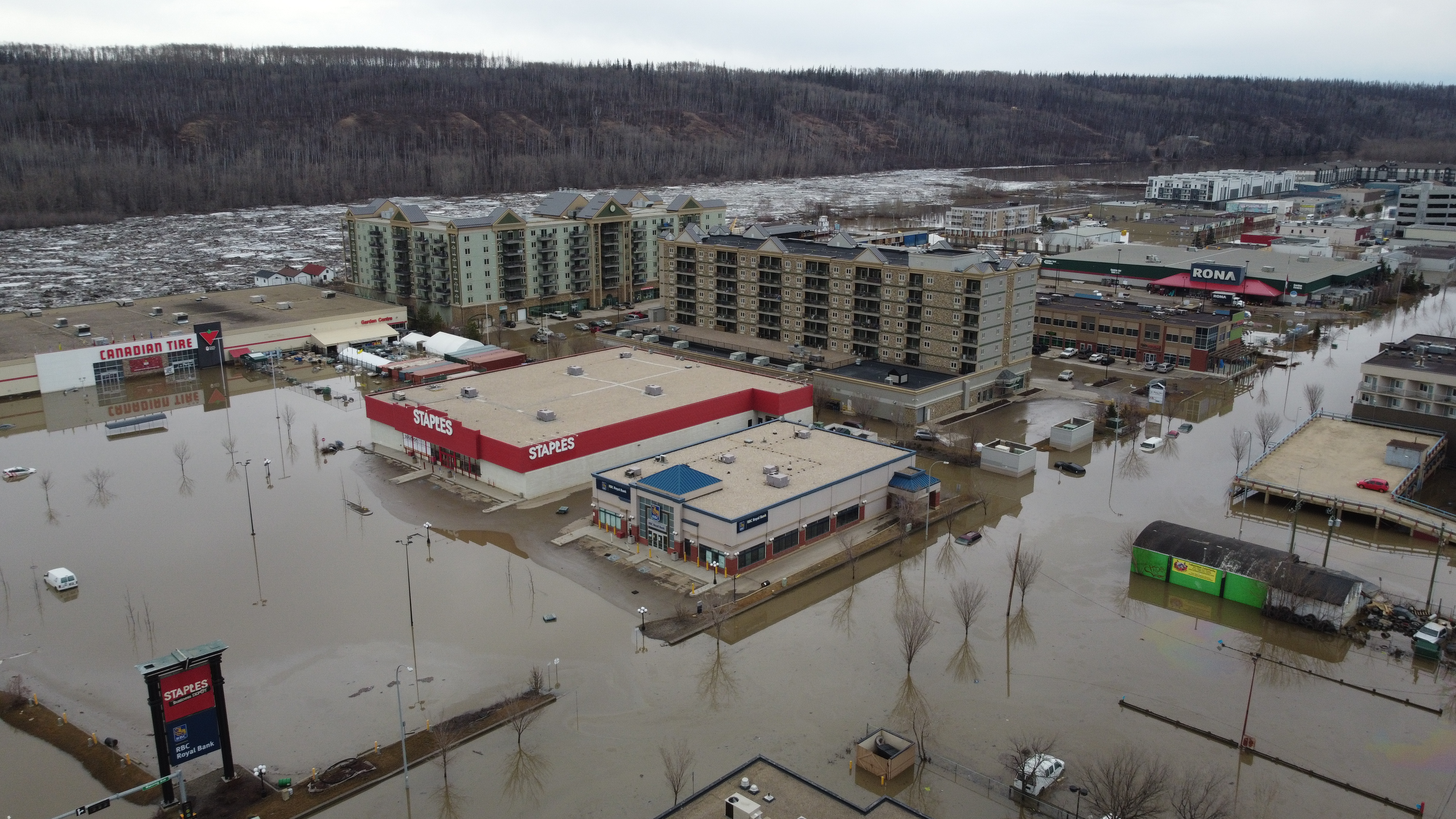 Fort McMurray Floods: Evacuation Orders Lifted For Most Areas ...