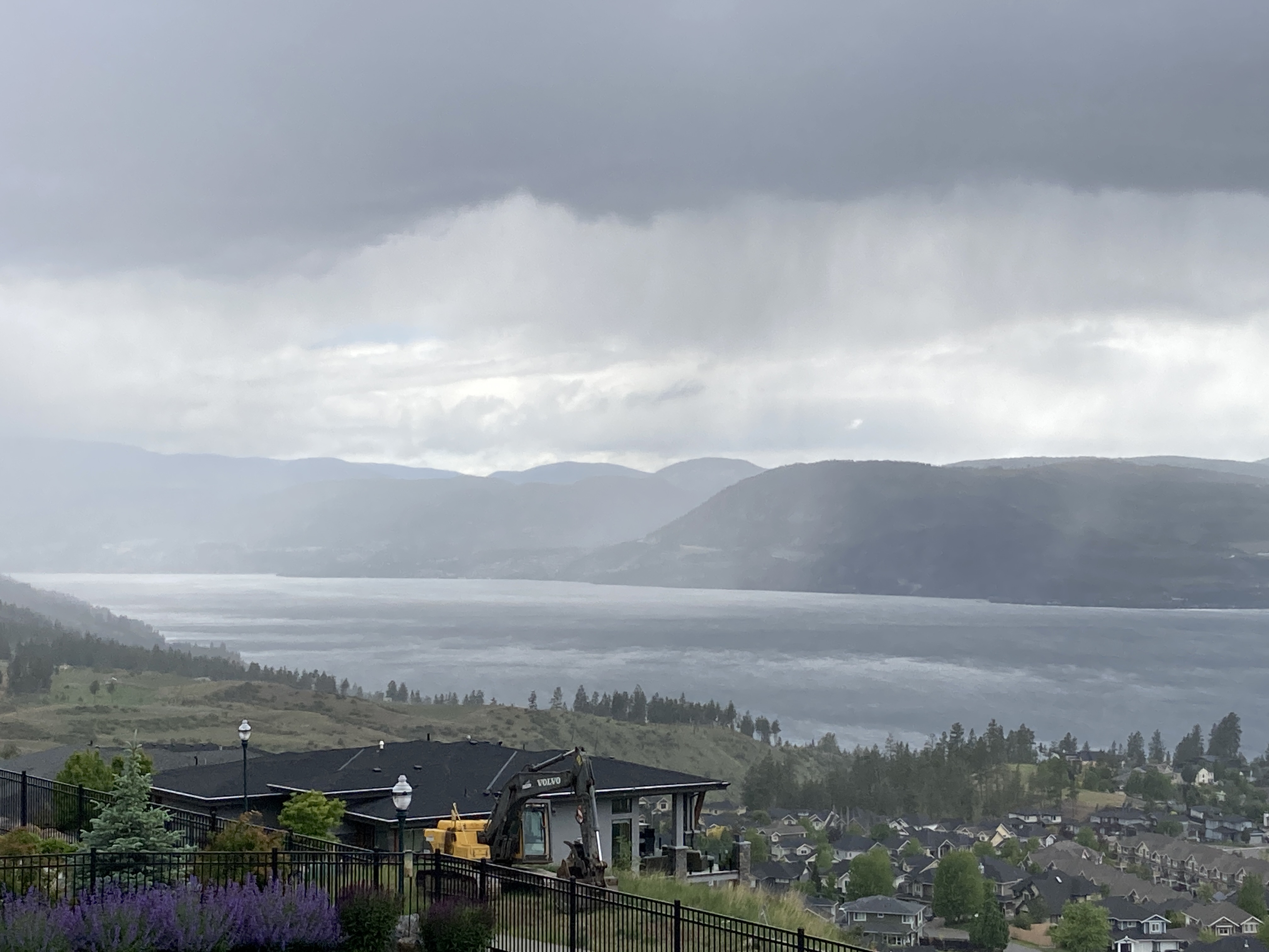 Ниските температури на прага на лятото счупиха рекорди в пр н е