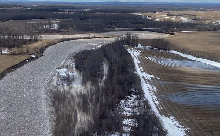 Flood risk prompts warning of possible evacuation for some northern ...