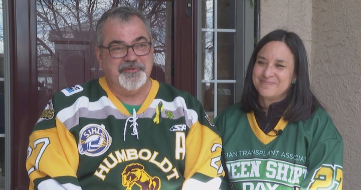 Humboldt Bronco father asks Saskatchewan to unite again and get vaccinated