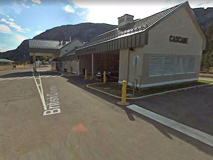 The Cascades border crossing near Christina Lake, B.C.