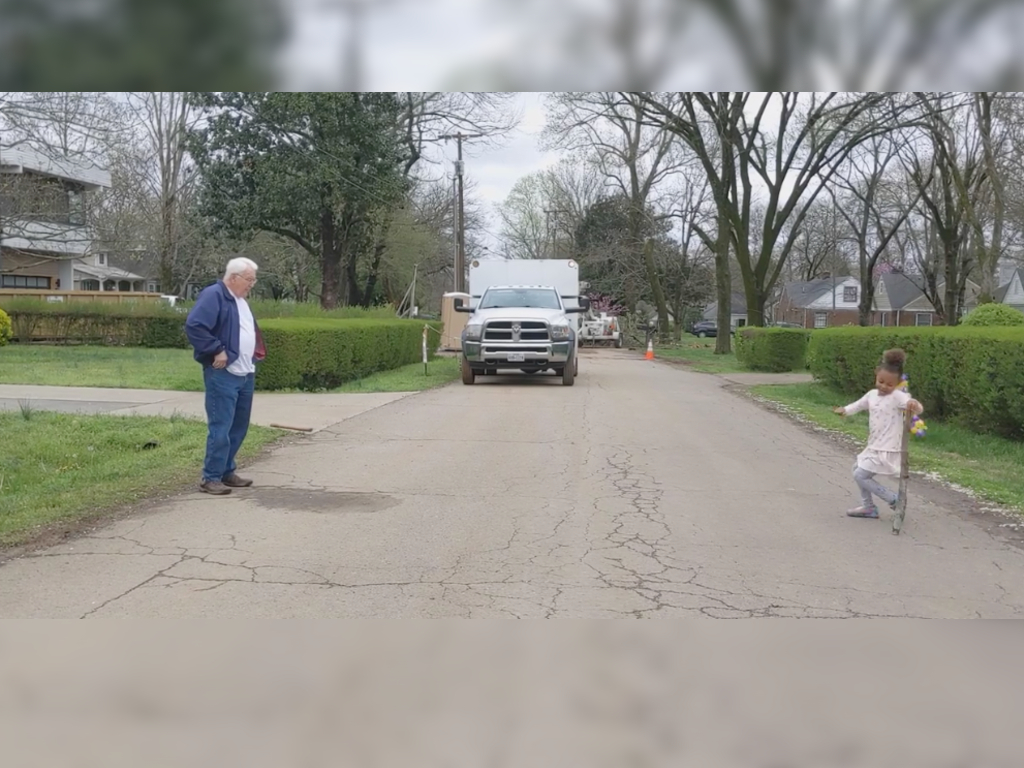 A grandpa and his granddaughter had a heartwarming dance-off while maintaining COVID-19 social distancing rules.