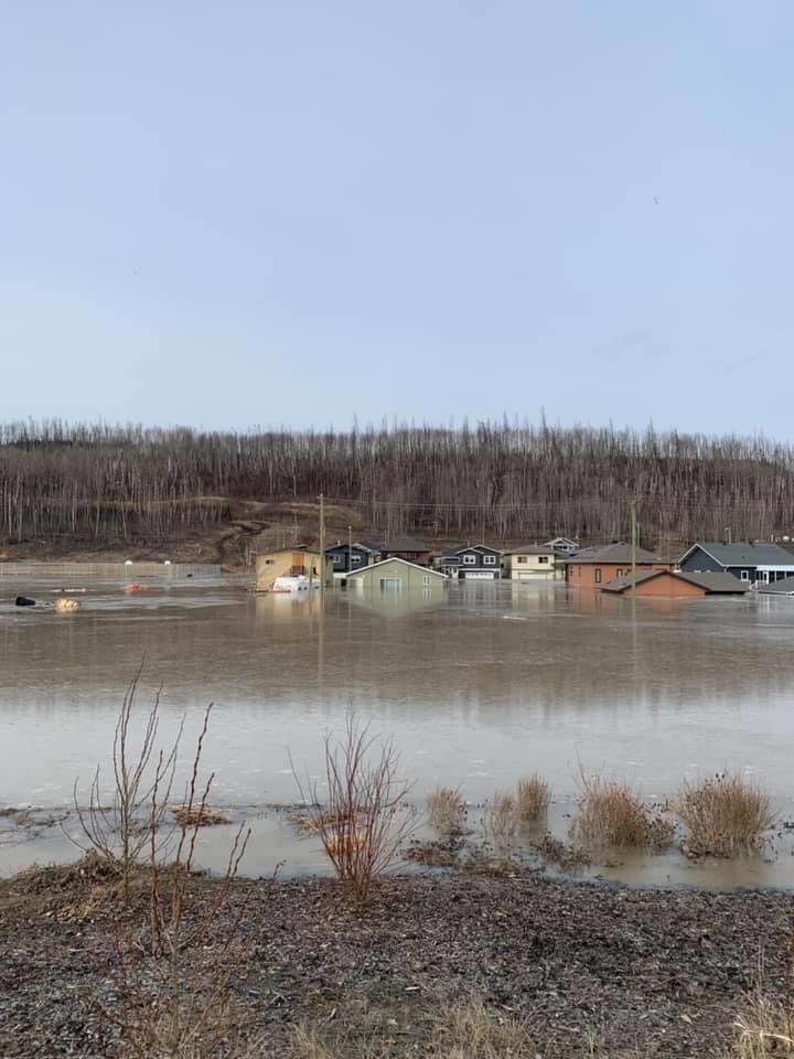 Evacuation Orders Issued As Rising Rivers Threaten Fort McMurray ...