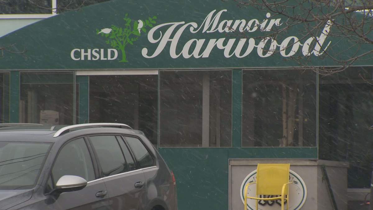 The CHSLD Manoir Harwood in Vaudreuil on April 17, 2020.