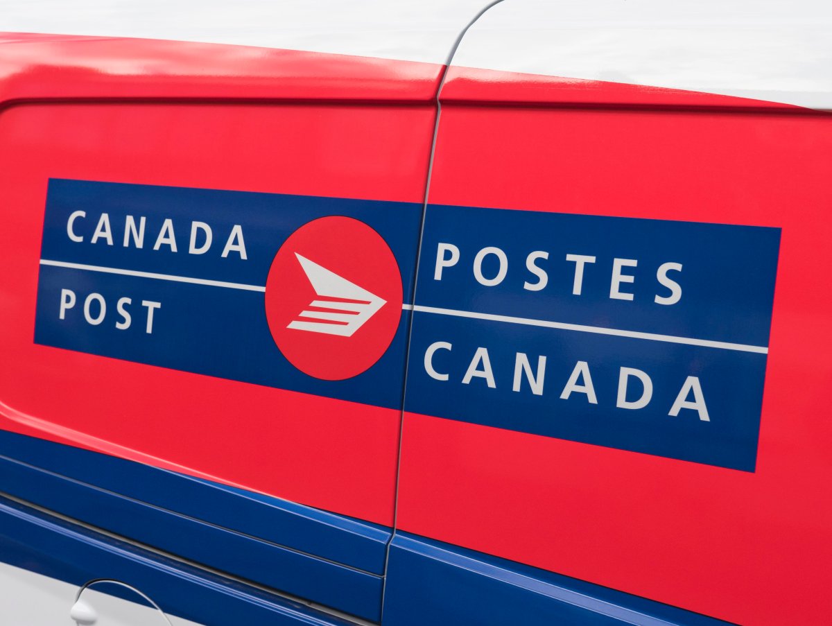Hamilton-area Canada Post depot reports COVID-19 case - image