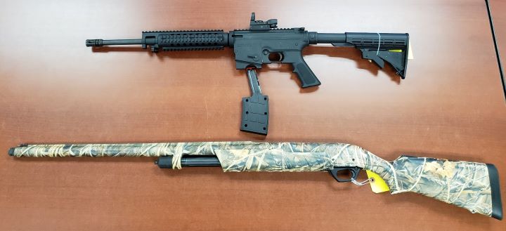 Southern Georgian Bay OPP say they've seized guns, drugs and thousands of dollars in cash from a Midland, Ont., home.