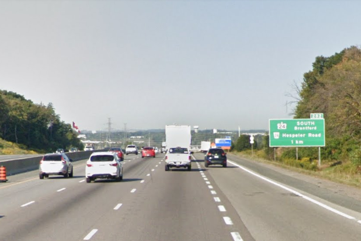 Highway 401 as it approaches Hespeler Road.