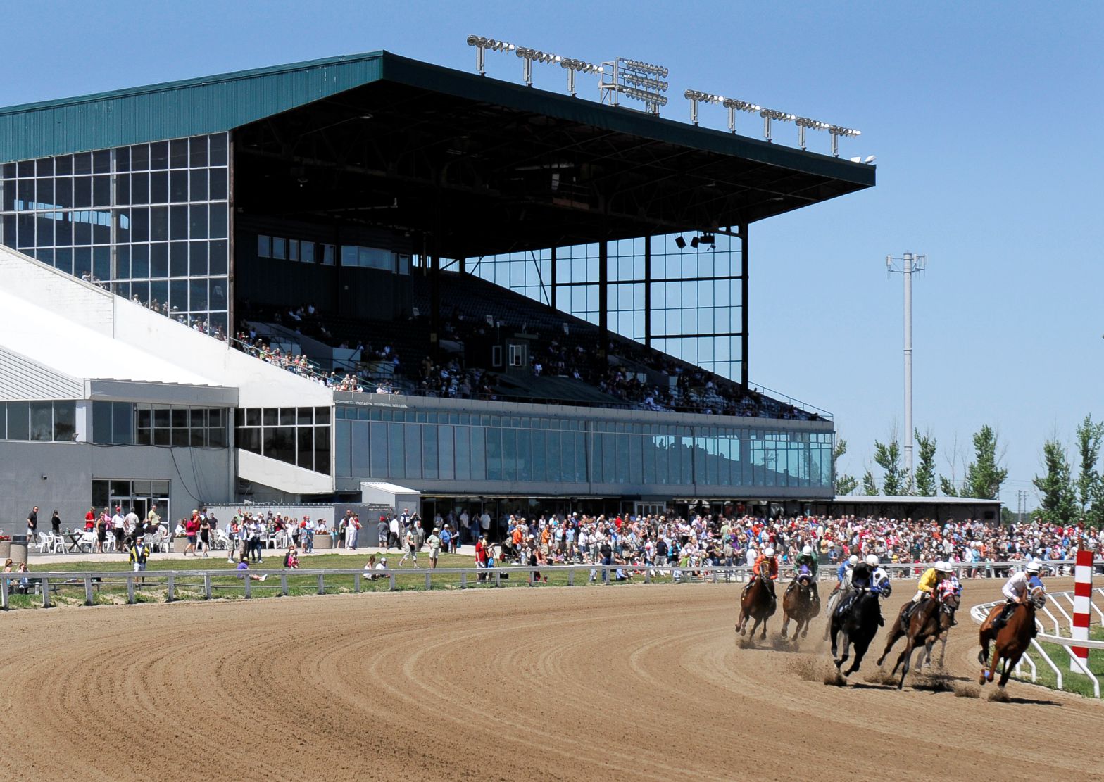 Back at the track Assiniboia Downs set to resume racing Monday