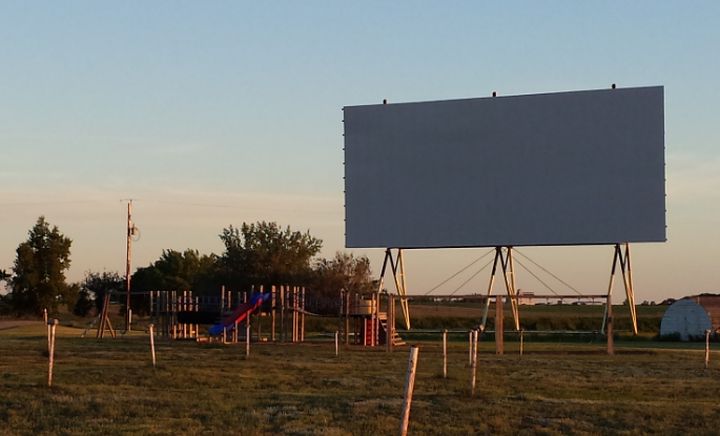 Saskatchewan drive-in theatre owner caught off-guard, won’t open in phase 1