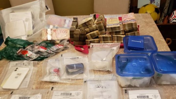 Nearly $500K seized following drug-trafficking investigation in Caledon, Ont. - image
