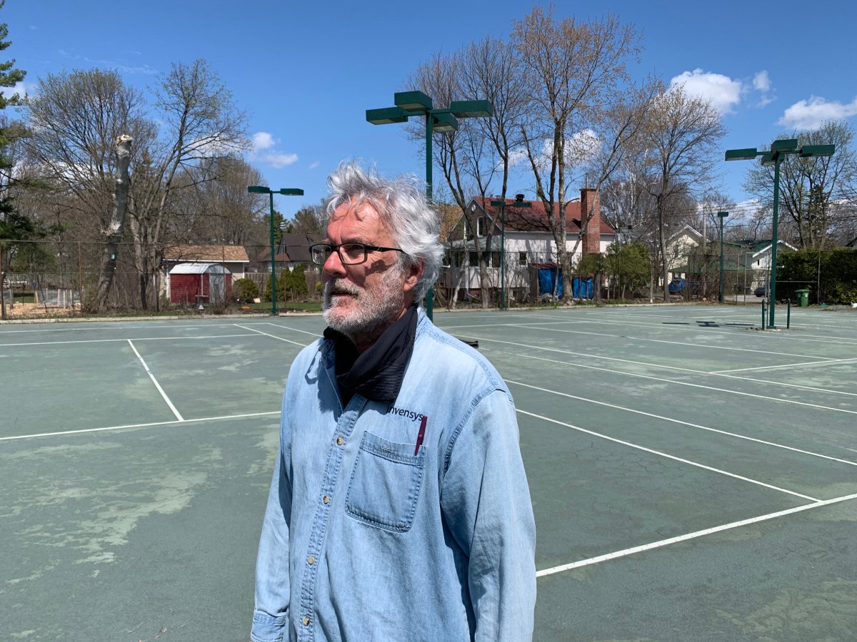 Tom Brown at the Valois Tennis Club