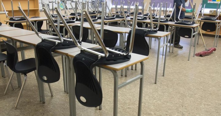 Училищата в Уинипег се борят с отсъствията в опит да подобрят посещаемостта в клас