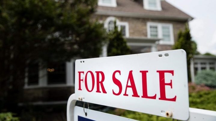 Canada Mortgage and Housing Corp. expects a drop in home prices in the country's biggest cities amid ``severe declines'' in home sales and construction.
