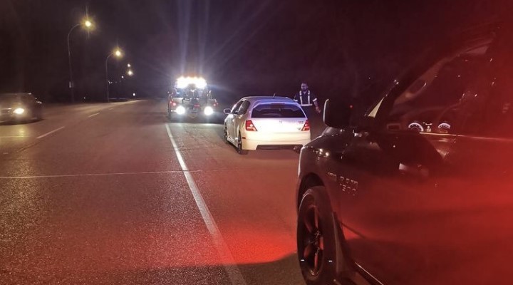 In a tweet posted Sunday, members of the traffic unit said the car was doing 128 km/h on Spadina Crescent. The speed limit is 60 km/h.