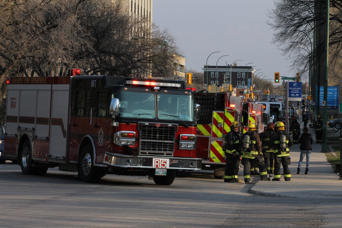 Winnipeg Fire Paramedic Service battles blaze at St. Boniface Hospital Winnipeg Globalnews.ca