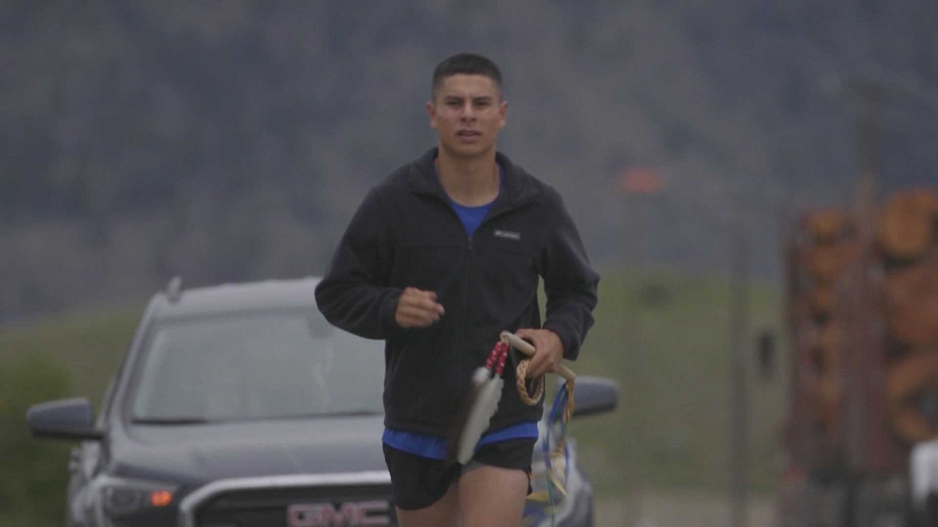 B.C. teen finishes ultramarathon for food bank after brief ...