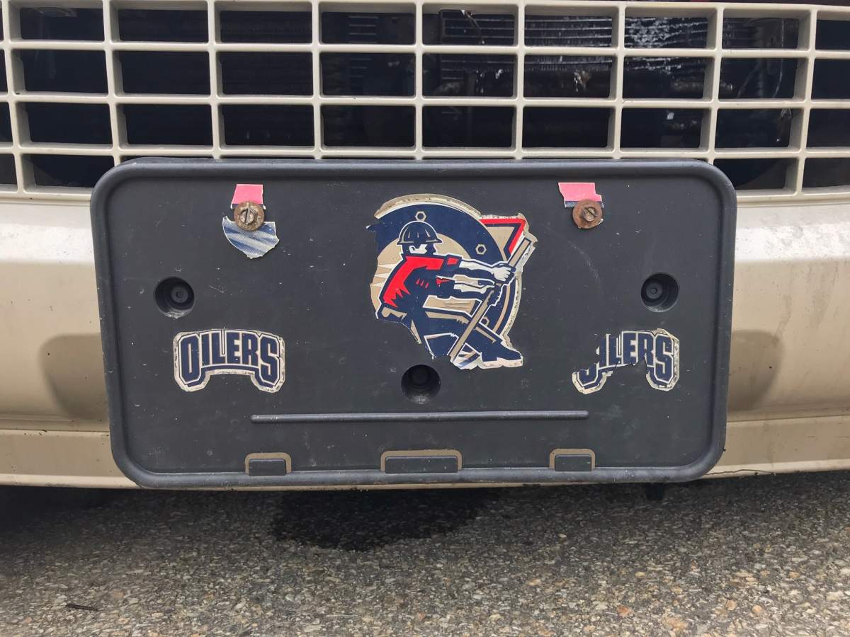 Edmonton police provided a photo of the suspect vehicle’s decorative front plate.