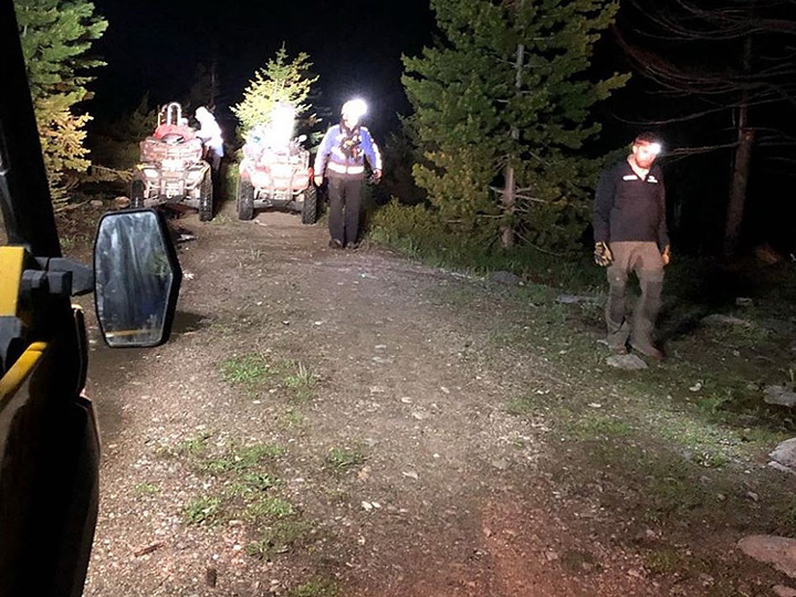 Central Okanagan Search and Rescue crews were called out to Divide Lake in Okanagan Mountain Park on Friday night just before 10 p.m.