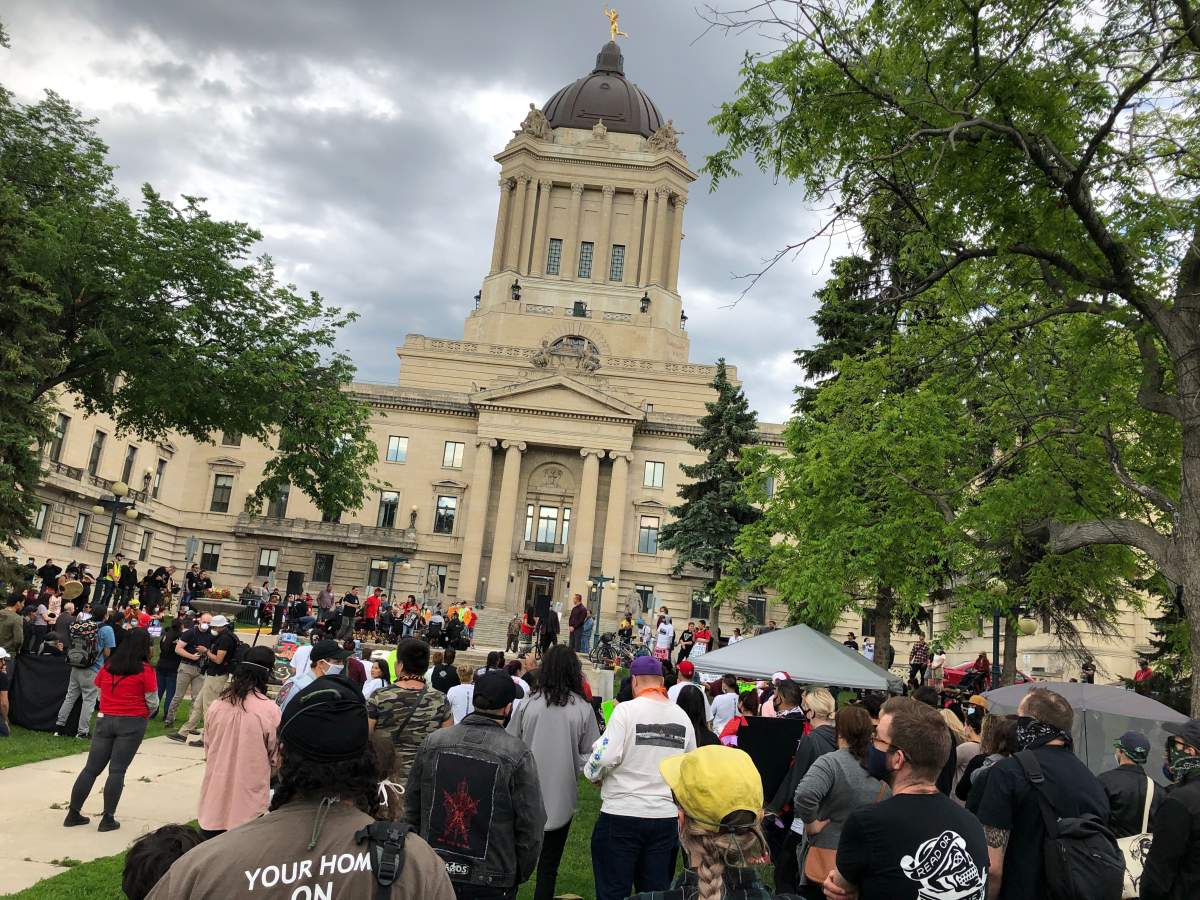 Large crowd gathers for rally supporting girl fatally shot by Winnipeg police - image