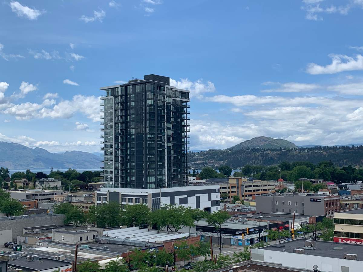 Ella, a Mission Group development situated at the corner of Lawrence Avenue and Ellis Street, was completed this spring.