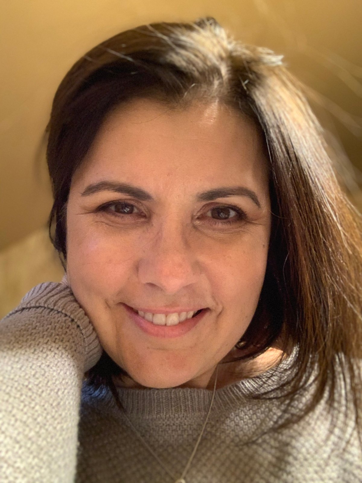 Emily Bodechon says she still suffers from fatigue and shortness of breath months after she first tested positive for COVID-19.