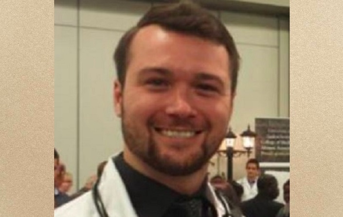 A Saskatchewan doctor, Jesse Leontowicz, accused of sexual assault has lost his licence after being found guilty by the College of Physicians and Surgeons.