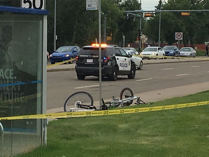 Edmonton police and paramedics were seen in the area of 111 Avenue and Kingsway on Friday afternoon after a man was stabbed, according to a Good Samaritan at the scene.